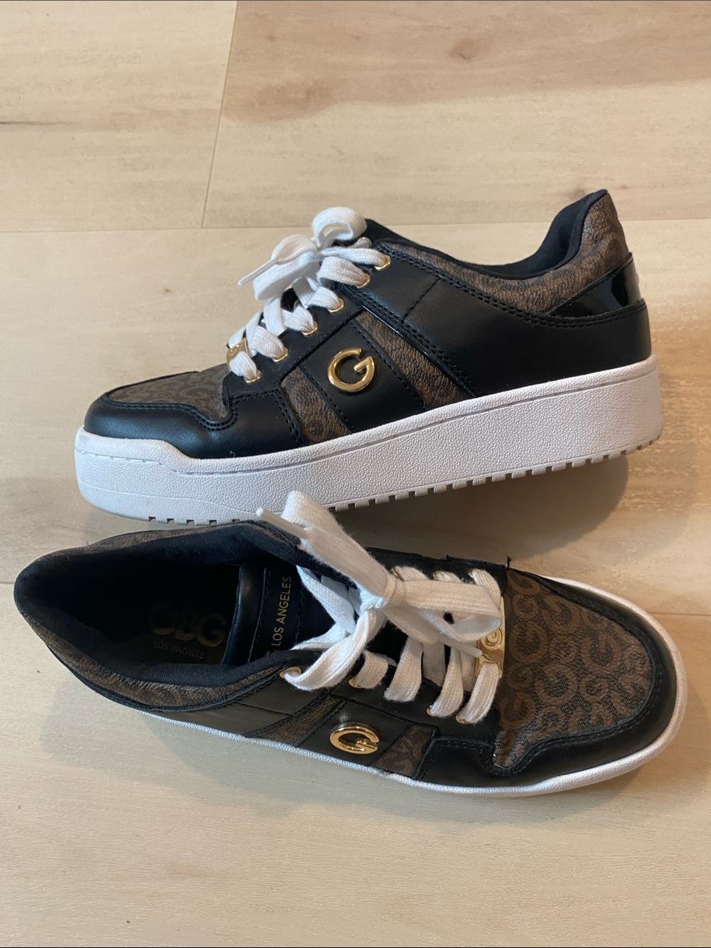 GBG Los Angeles ✨ Brown and Black Monogram Sneakers Women’s size 8